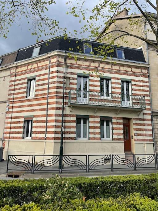 Le Tanneur Apartment Épernay Exterior foto